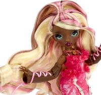 Mirror_Mi_Amora_Valentina_met_Accessoires
