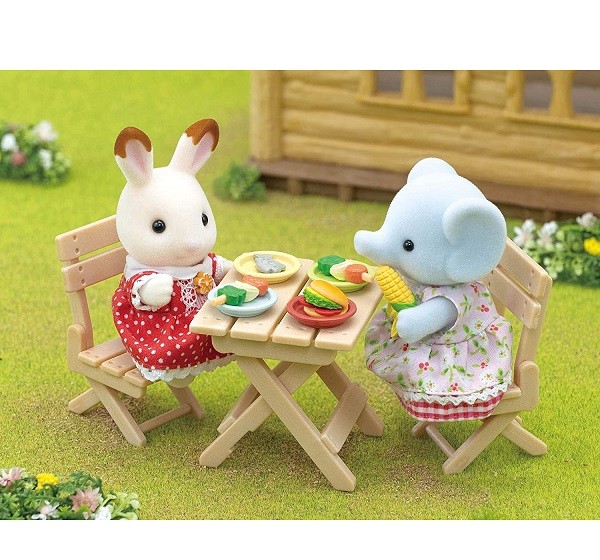 Sylvanian Families Vakantie BBQ Picknick Set Olifant Meisje 